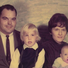 Dad, Mom, me & Lorie... - Mary