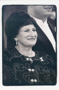 Joanna  Bernadette Mcgee