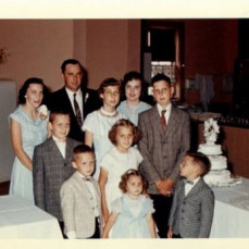 Dave's family in 1960 - Jim Schaapveld