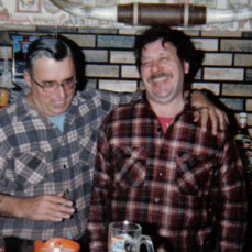 Carl & Al enjoying life to the fullest!  Rest in Peace Uncle Al! - Barb Boehm